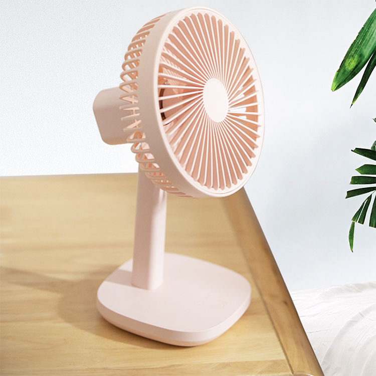 Factory Directly Sale Three Winds Adjustable Rechargeable Battery Operated Small USB Table Fan    